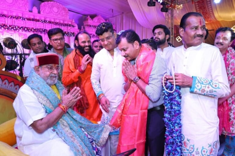 श्री श्याम गुणगान महोत्सव में हुई बाबा के भजनों की अमृतमयी वर्षा