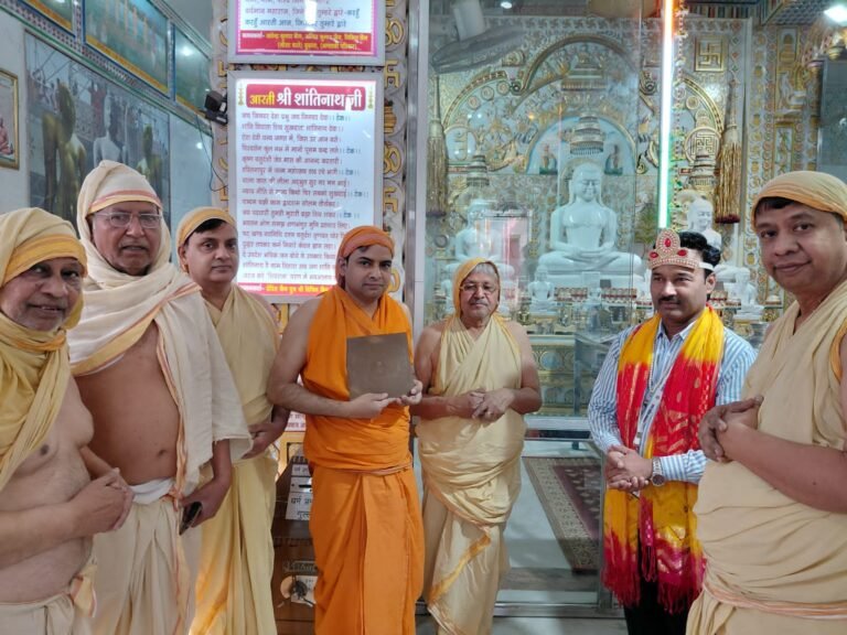 श्री 1008 पार्श्वनाथ दिगम्बर जैन मंदिर बुढाना में लगभग 106 वर्ष पुराने ताम्रपत्र संग्रहित व संरक्षित