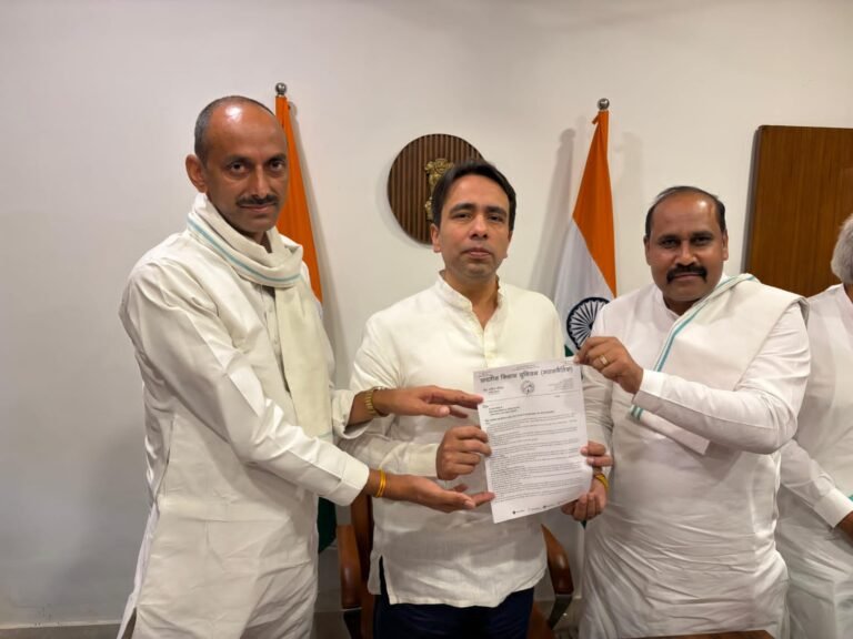कैबिनेट मंत्री जयंत चौधरी से मिले भाकियू अराजनीतिक के नेता