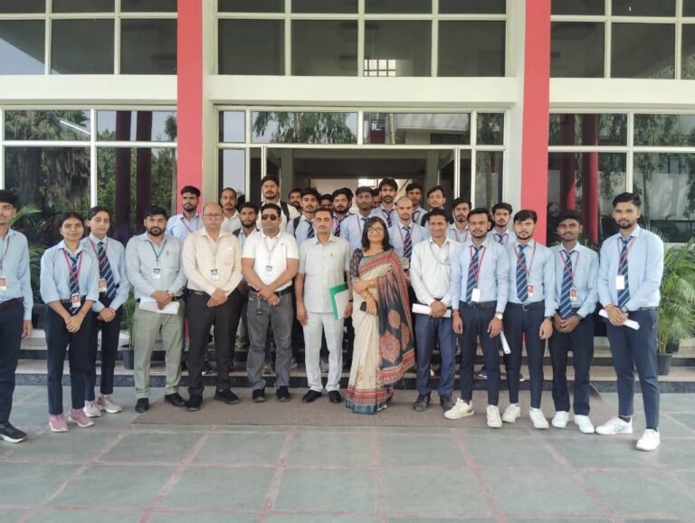 श्रीराम कॉलेज के कई छात्रों का इंडोरामा कंपनी में चयन