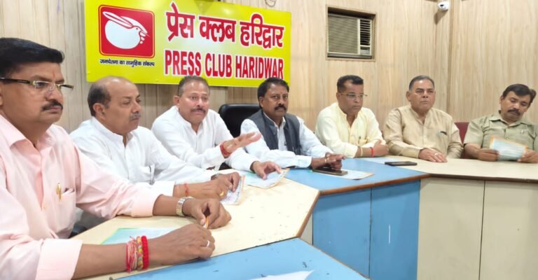 उपभोक्ताओं की सहमति के बिना ना लगाए जांए स्मार्ट मीटर-बालेश्वर सिंह