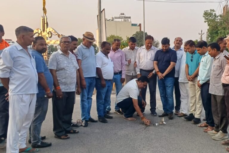 अटल वाटिका ज्वालापुर मार्ग के चौड़ीकरण कार्य का शुभारंभ