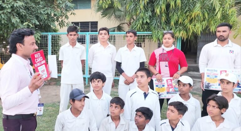 “रेड कार्ड  टू चाइल्ड लेबर” के बूते जगाई जागरूकता की अलख