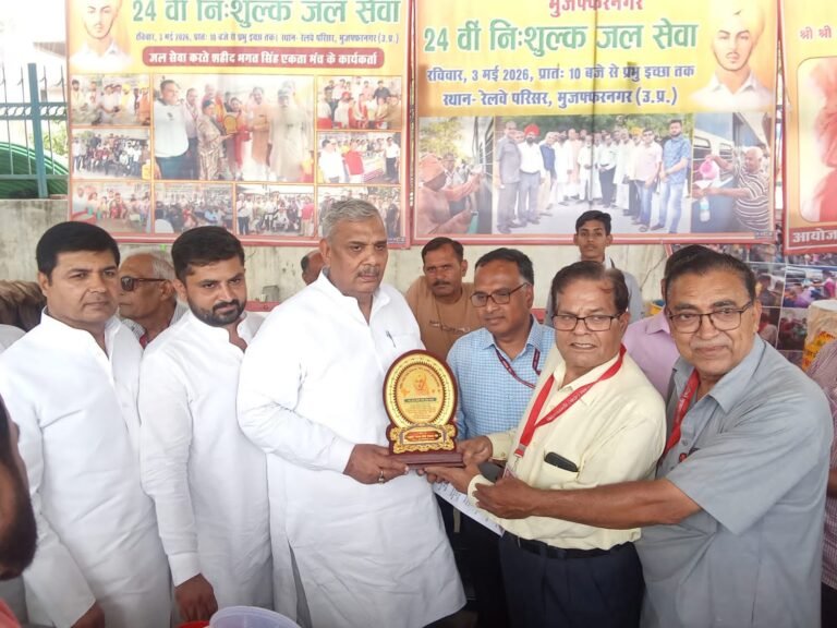 रेलवे स्टेशन पर यात्रियों को बेहतर सुविधाएं उपलब्ध कराने के सांसद हरेंद्र मलिक ने किया मंथन