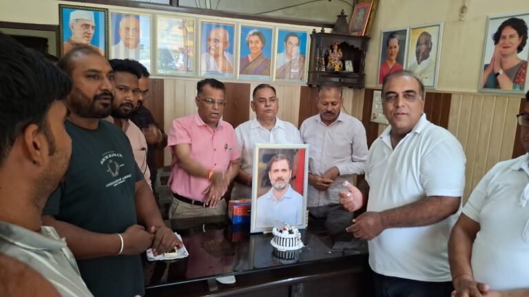 हरिद्वार महानगर कांग्रेस अनुसूचित विभाग ने सादगी से मनाया राहुल गांधी का जन्मदिन