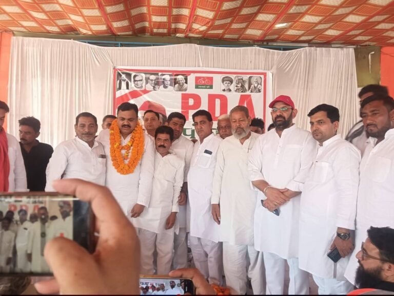 चरथावल से सपा ने भरी 2027 चुनाव की हुंकार, किसानों-बेरोजगारों के मुद्दों पर भाजपा को घेरा