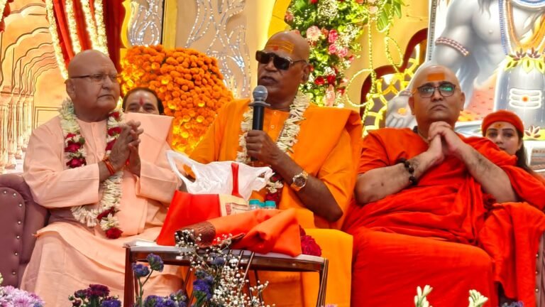 गुरू शिष्य परंपरा सनातन की अनूठी परंपरा है-स्वामी विशोकानंद भारती