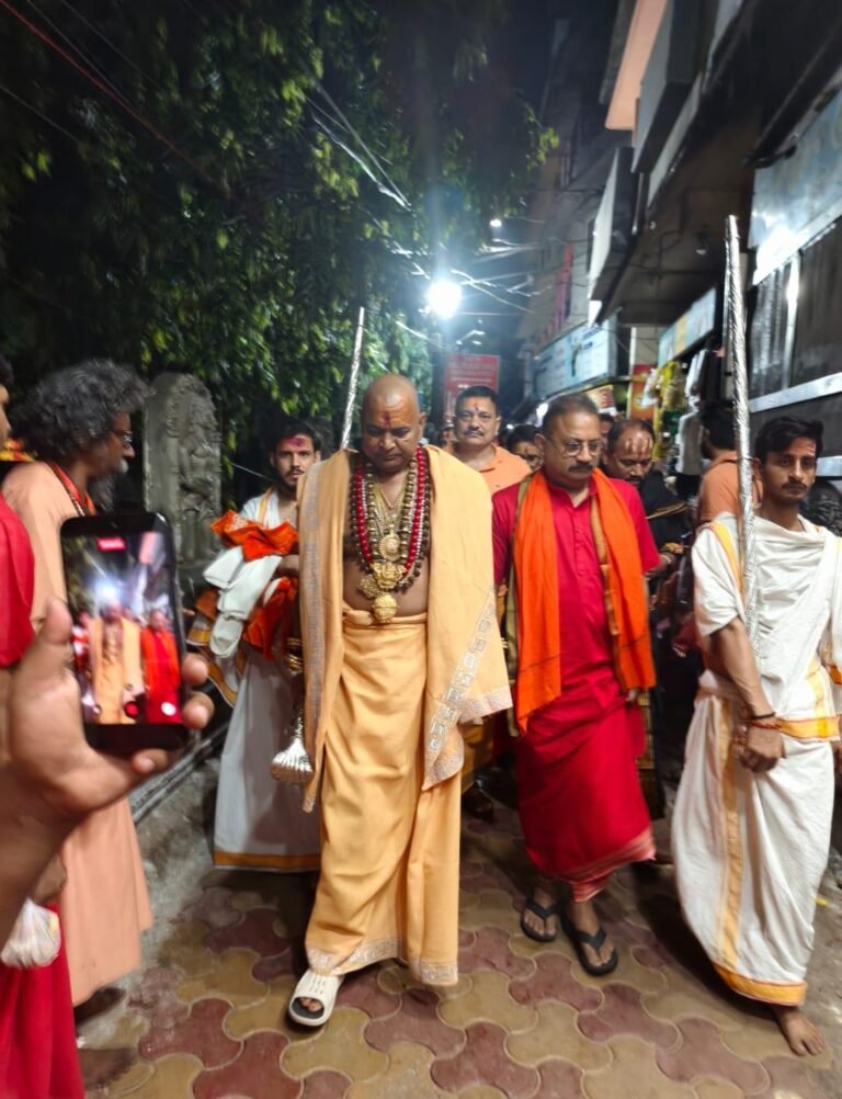 आदि शक्ति का साक्षात स्वरूप है मां कामाख्या देवी मंदिर-स्वामी अरूण गिरी