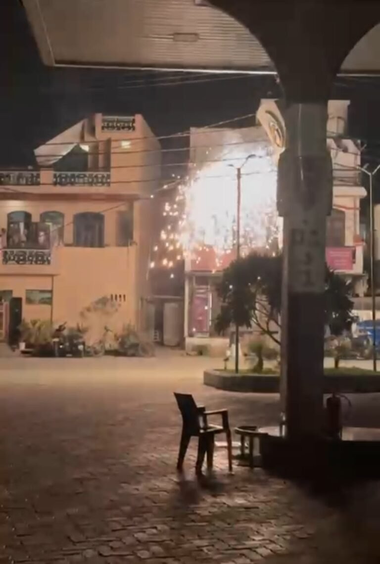 ज्वालापुर के कई इलाकों में 18 घंटे ठप्प रही विद्युत आपूर्ति, लोगों ने छत पर जागकर गुजारी रात