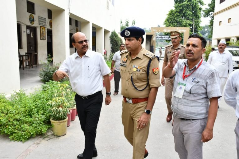 जनपद में तीन दिवसीय UPTET परीक्षा शांतिपूर्ण संपन्न