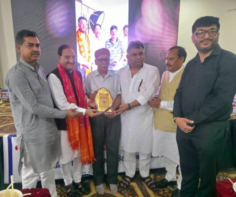 सकारात्मक जनजागरुकता व सोच बडे बदलाव की सामर्थ्य रखती है-डा.निशंक