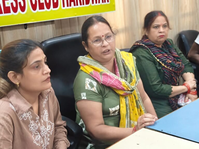 बेटे की छवि खराब करने के लिए लगाए जा रहे आरोप-सीता देवी