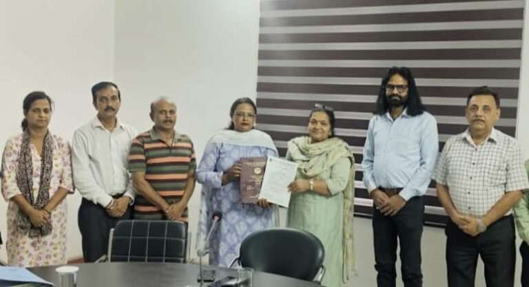 गृहिणी से शोधकर्ता तक: नईमा मलिक ने पीएचडी कर रचा इतिहास, क्षेत्र का बढ़ाया मान
