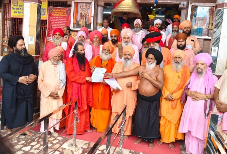 अखाड़ों में परंपरांओं और नियमों के उल्लंघन की जांच कर पीड़ित संतों को न्याय दिलाया जाएगा-श्रीमहंत डा.रविंद्रपुरी