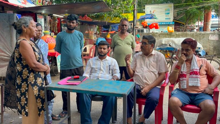 लघु व्यापार एसोसिएशन ने की वेंडिंग जोन में दुकानें के आगे छज्जा निकालने की अनुमति देने की मांग