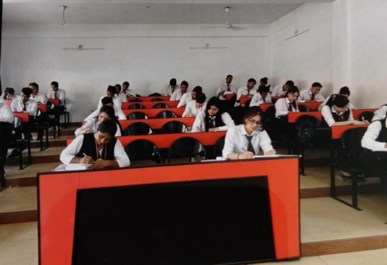 श्री राम कॉलेज ऑफ लॉ में ‘पुस्तक स्वाध्याय कार्यक्रम’ का आयोजन