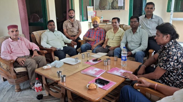 नेशनलिस्ट यूनियन ऑफ जर्नलिस्‍ट्स’ हरिद्वार इकाई की बैठक में संगठन की मजबूती पर मंथन