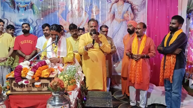 गंगा कोई सामान्य नदी नही गंगा मां है-पंडित संजय कृष्ण