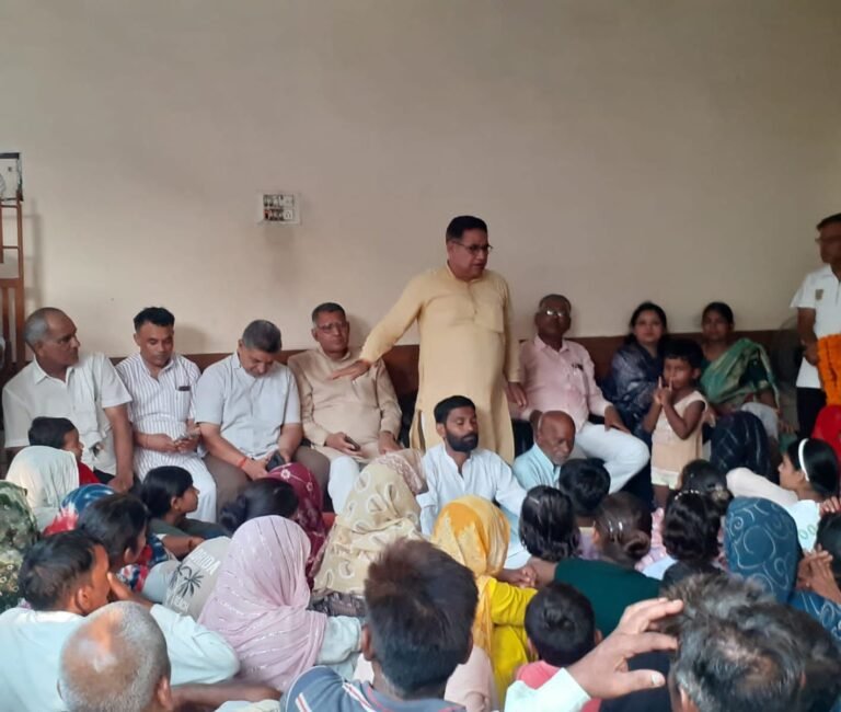 भाजपा के समरसता संकल्प अभियान के तहत जानसठ मंडल में निकली कलश वंदन यात्रा
