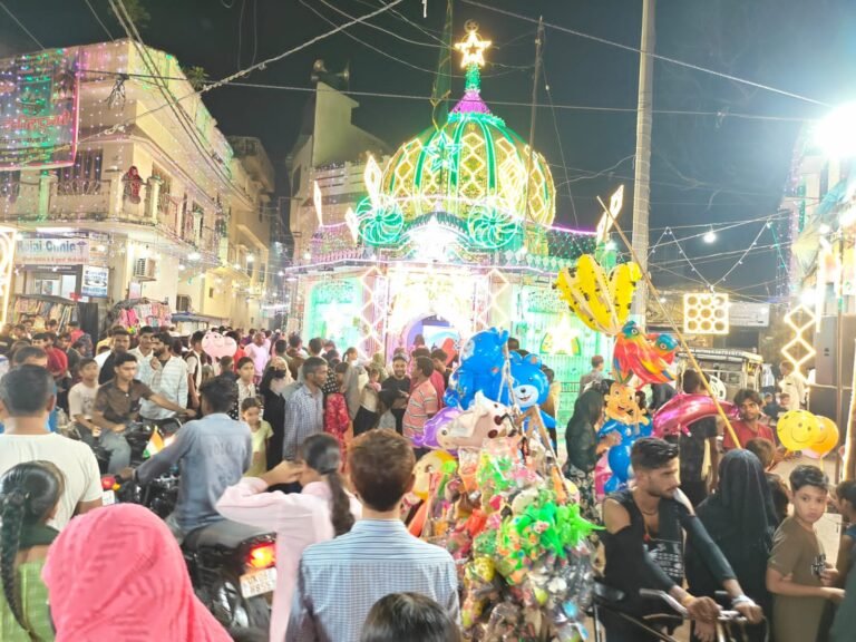 धूमधाम से मनाया गया बाबा रोशन अली शाह दरगाह का सालाना उर्स