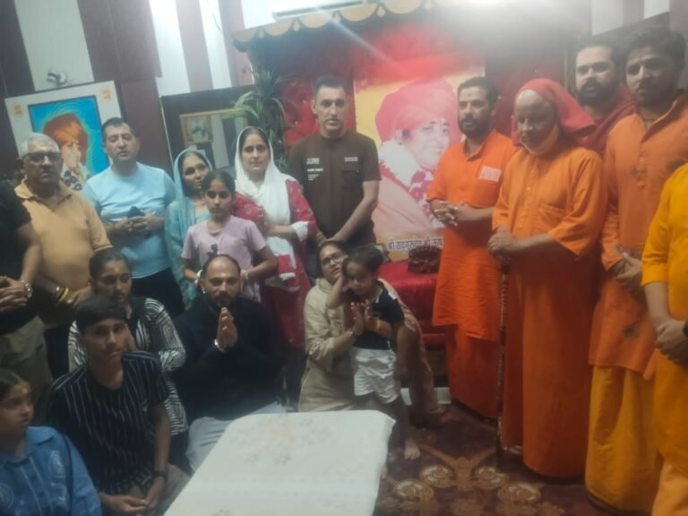 सरल स्वभाव के व्यक्ति थे स्वर्गीय सुभाष बहल-स्वामी रविदेव शास्त्री