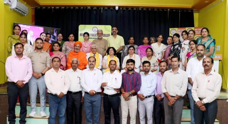बदलते दौर में विद्यार्थियों को नई तकनीक और शिक्षकों को नई शिक्षण पद्धतियों से जुड़ना होगा: मेजर जनरल (डॉ) प्रमोद सहगल
