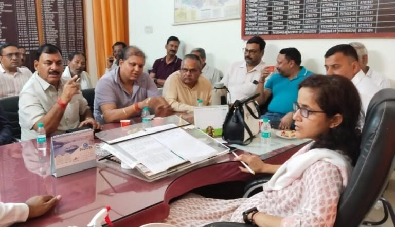 दी गुड खांडसारी एंड ग्रैन मर्चेंट एसोo ने  मंडी सचिव के समक्ष रखी विभिन्न समस्याएं , जताया विरोध