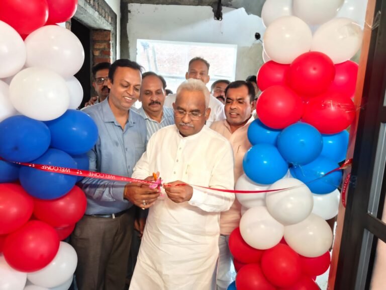 कैबिनेट मंत्री मदन कौशिक ने किया उडुपी एक्सप्रेस रेस्टोरेंट शुभारंभ