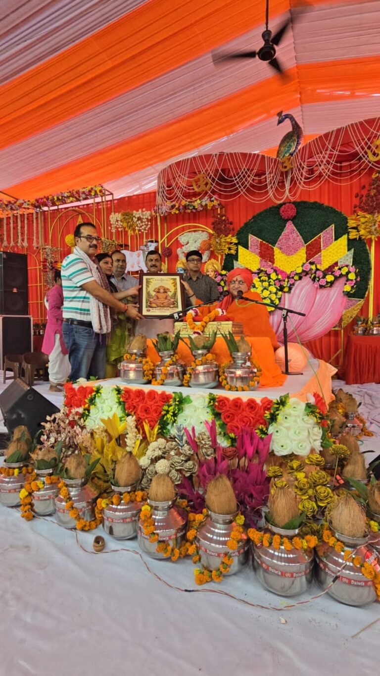 रामलीला भवन में श्री राम कथा के दूसरे दिन किया भगवान शिव और सती की कथा का वर्णन