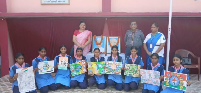 जैन कन्या इण्टर कॉलेज में गांधी एवं शास्त्री जयंती समारोह हर्षोल्लास से मनाया