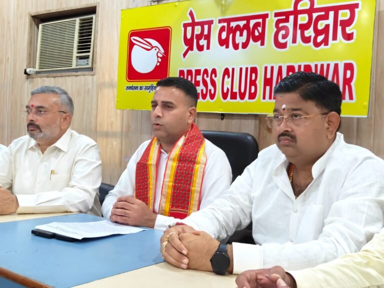 राजनीतिक विरोध के नाम पर परिवार, आस्था और सनातन परंपरांओं को निशाना बना रही कांग्रेस-नवीन ठाकुर