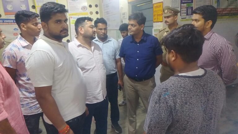भीषण सड़क हादसा: स्कॉर्पियो-डंपर की आमने-सामने टक्कर में कारोबारी समेत 4 की मौत, तीन गंभीर