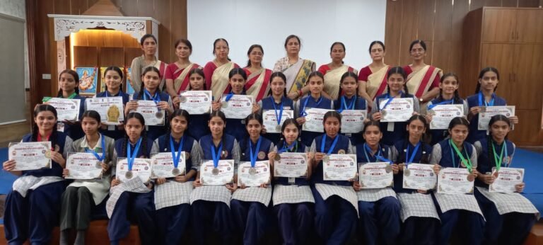 स्मित मच्छार के साहस से मिली प्रेरणा, संस्कृति महोत्सव में भागवन्ती की बहनों ने रचा गौरव