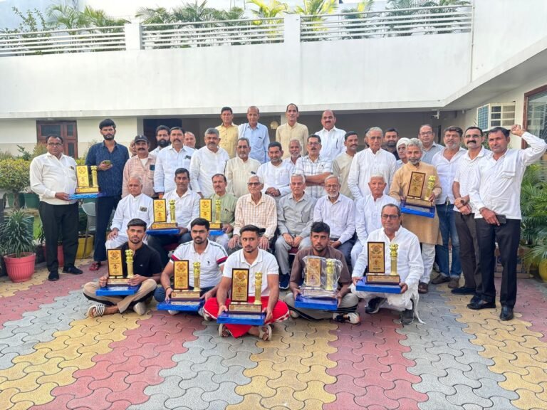 कबड्डी के विजेताओं का सम्मान, जाट महासभा ने बढ़ाया खिलाड़ियों का मान