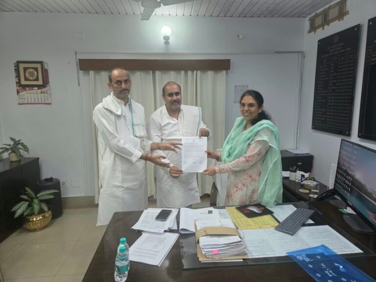 भाकियू अराजनैतिक ने की गन्ने का मूल्य 500 रुपये प्रति कुंतल घोषित करने की मांग
